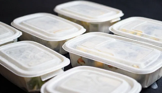 餐饮食材供应服务选型:集中采购与分散采购的比较与取舍